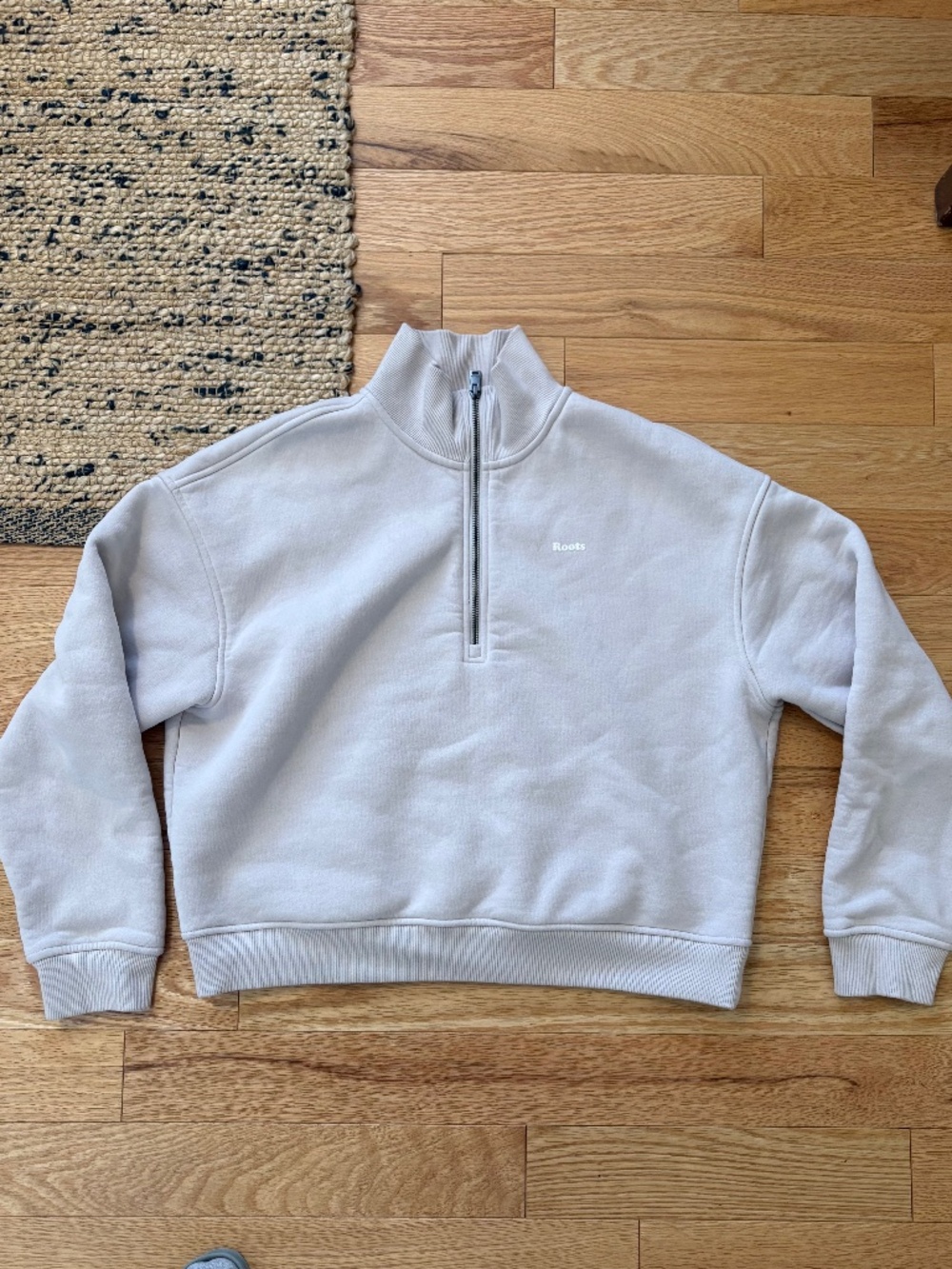 Roots half zip sweatshirt
